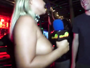 PRESENTDORA-HOT-TV,SHOW