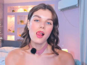 Candy_flo - 2025-10-17 beauty handbra